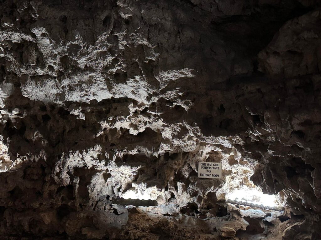 Civil War Gun Powder room Meremec Caverns