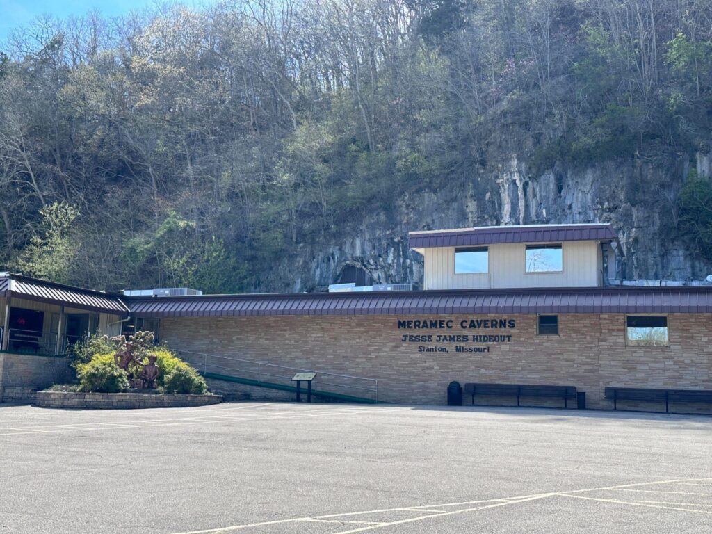 Entrance to Meremec Caverns